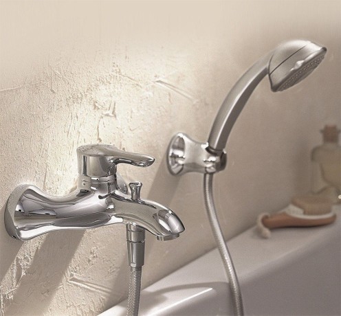 Смеситель KLUDI AMPHORA 544430575 для ванны с изливом с подключением шланга